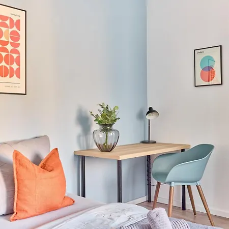 New Marta - Stilvolles Wohnen Auf Zeit In Lägenhet