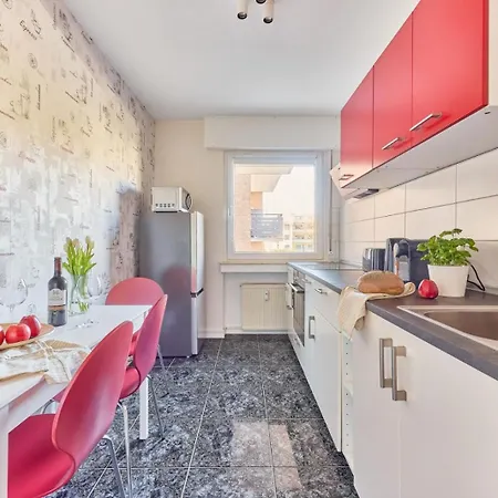 New Marta - Stilvolles Wohnen Auf Zeit In Bergheim (Rhein-Erft-Kreis)